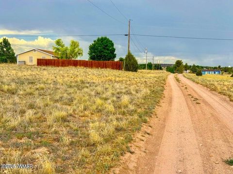 Tiny photo for 870 W Iris Road, Paulden, AZ 86334 (MLS # 258086)