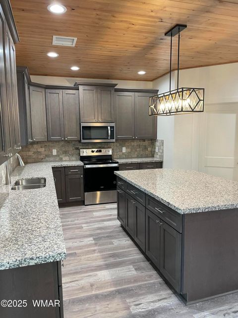 Tiny photo for 2264 Aspen Run, Pinetop, AZ 85935 (MLS # 255857)