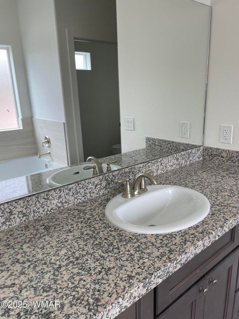 Tiny photo for 2264 Aspen Run, Pinetop, AZ 85935 (MLS # 255857)