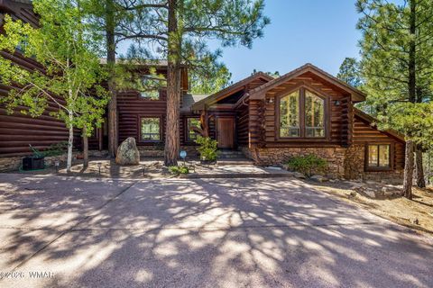 Photo of 40 S Cliffrose Lane, Show Low, AZ 85901 (MLS # 260918)