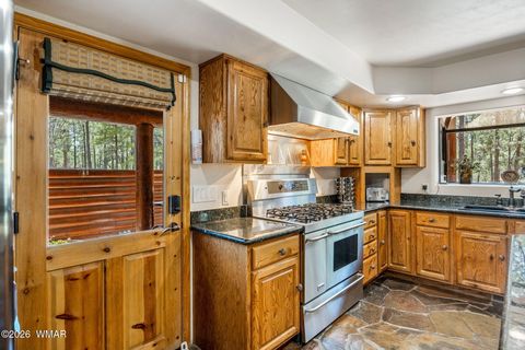 Tiny photo for 40 S Cliffrose Lane, Show Low, AZ 85901 (MLS # 260918)
