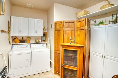 Tiny photo for 2216 Northwind Drive #26, Pinetop, AZ 85935 (MLS # 258667)