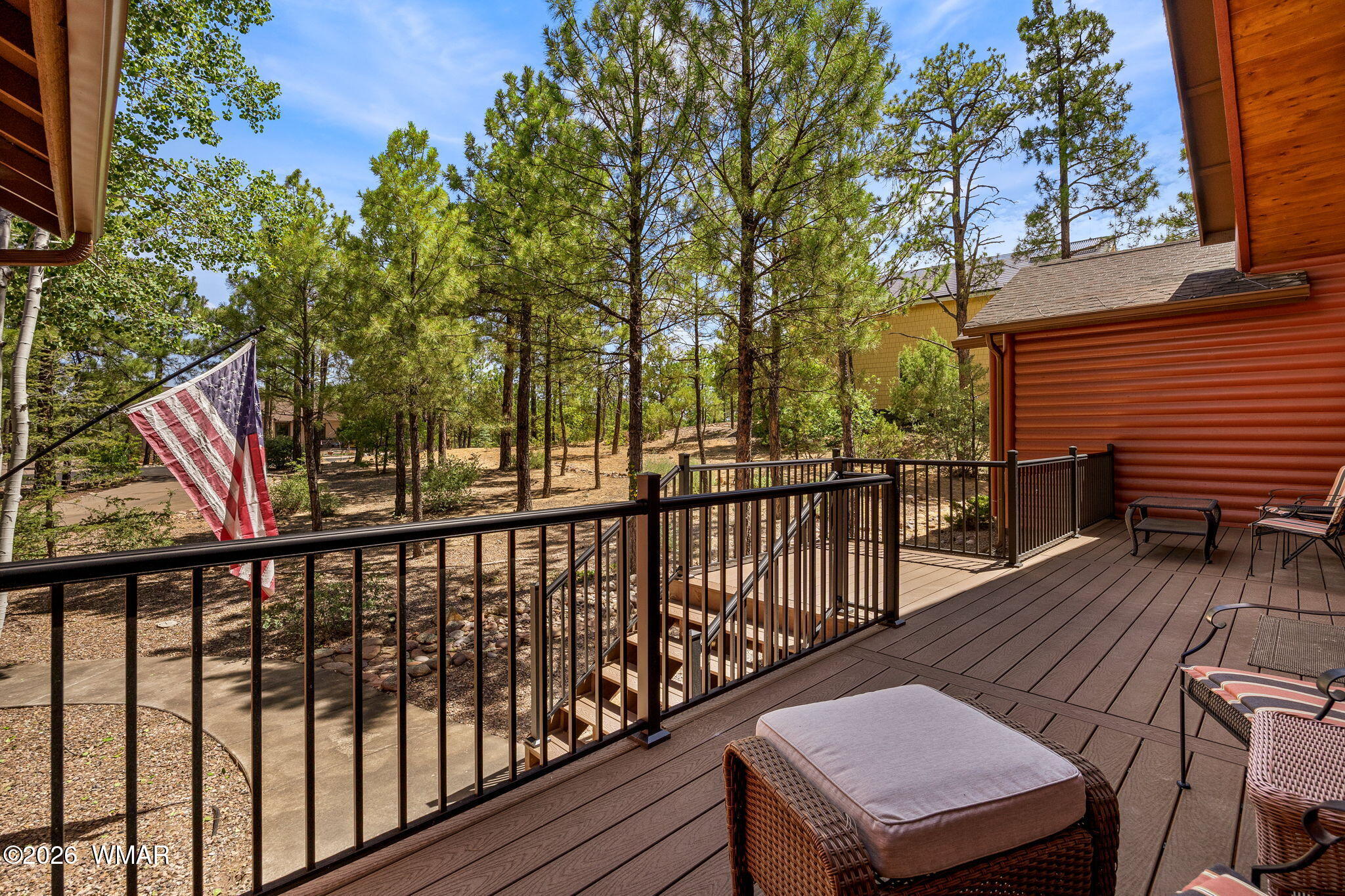1131 E Pine Oaks Drive