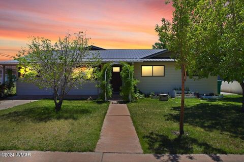 Tiny photo for 1219 W Florida Street, Holbrook, AZ 86025 (MLS # 253596)
