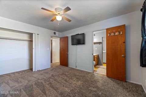 Tiny photo for 1219 W Florida Street, Holbrook, AZ 86025 (MLS # 253596)