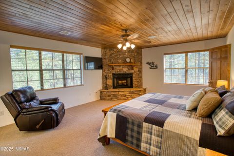 Tiny photo for 915 Lakeshore Drive, Lakeside, AZ 85929 (MLS # 258097)