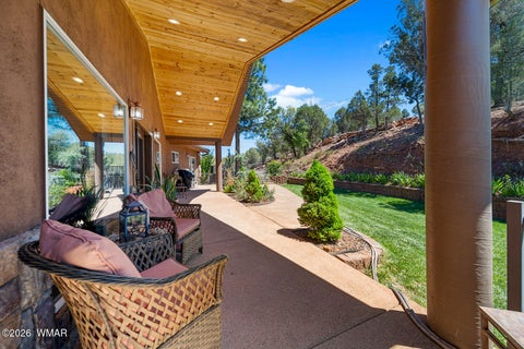 Photo of 7056 Bustin Dutch Trail, Show Low, AZ 85901 (MLS # 261113)