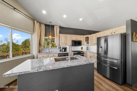 Tiny photo for 7056 Bustin Dutch Trail, Show Low, AZ 85901 (MLS # 261113)