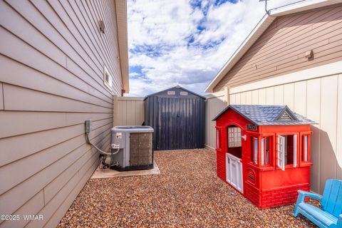 Tiny photo for 1096 E Adams Street, Snowflake, AZ 85937 (MLS # 257559)