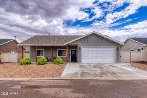 Photo of 1096 E Adams Street, Snowflake, AZ 85937 (MLS # 257559)