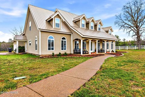 Photo of 947 Oak Grove Road, Show Low, AZ 85901 (MLS # 260355)