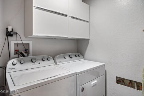 Tiny photo for 2970 Pine Rim Road, Overgaard, AZ 85933 (MLS # 262734)