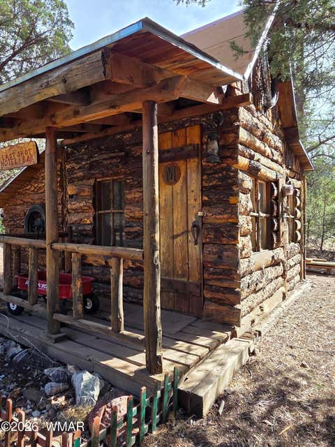 Tiny photo for 5 County Road 2031 (Pine Lane), Nutrioso, AZ 85932 (MLS # 260855)
