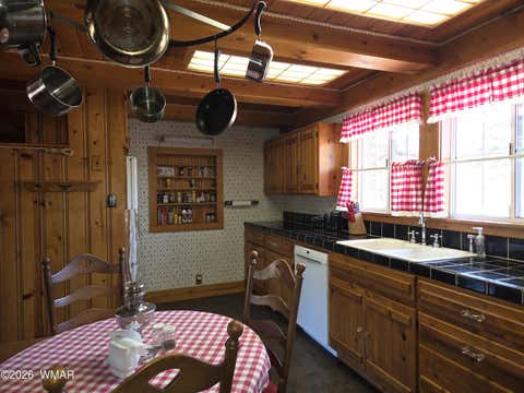 Tiny photo for 5 County Road 2031 (Pine Lane), Nutrioso, AZ 85932 (MLS # 260855)