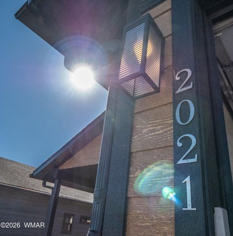 Photo of 2021 E Rimstone Drive, Show Low, AZ 85901 (MLS # 260032)