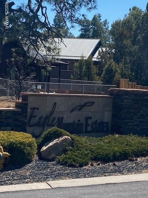 Photo of 2580 N Eagle View Loop, Show Low, AZ 85901 (MLS # 255103)