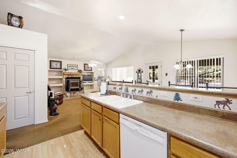 Tiny photo for 2690 Palomino Trail, Overgaard, AZ 85933 (MLS # 260262)