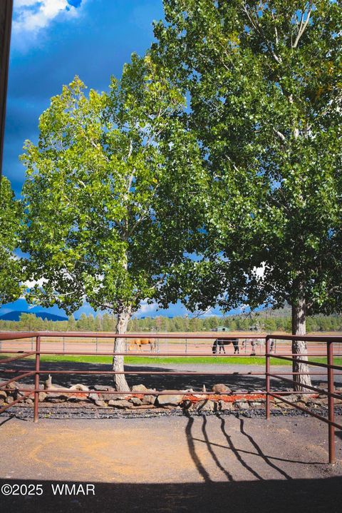 Tiny photo for 422 Sponseller Siding, Lakeside, AZ 85929 (MLS # 257770)