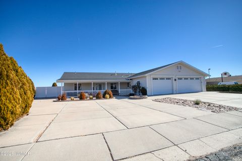 Tiny photo for 1410 Smithson Drive, Holbrook, AZ 86025 (MLS # 259245)