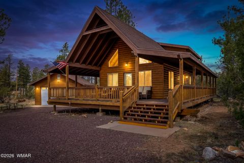 Photo of 3166 Chevelon Road, Overgaard, AZ 85933 (MLS # 260477)