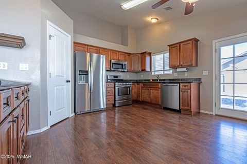 Tiny photo for 261 N Canyon Loop, Show Low, AZ 85901 (MLS # 258002)
