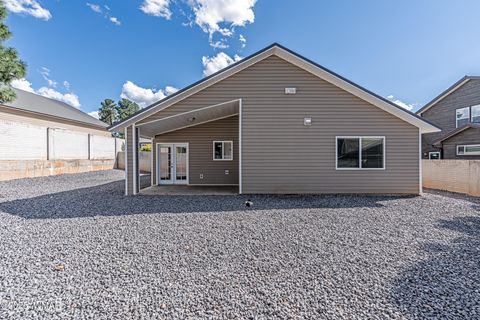 Tiny photo for 261 N Canyon Loop, Show Low, AZ 85901 (MLS # 258002)