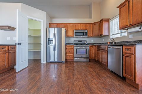 Tiny photo for 261 N Canyon Loop, Show Low, AZ 85901 (MLS # 258002)