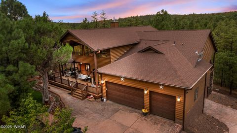 Photo of 2241 S Bristlecone Drive, Show Low, AZ 85901 (MLS # 260024)