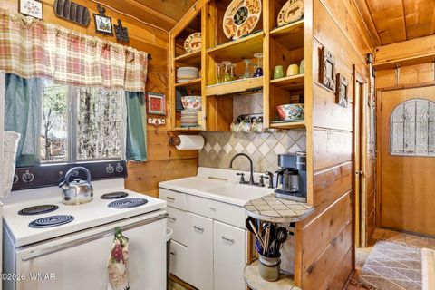 Tiny photo for 551 Monarch Circle, Lakeside, AZ 85929 (MLS # 260292)