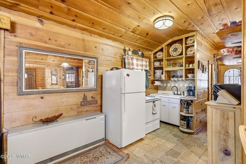 Tiny photo for 551 Monarch Circle, Lakeside, AZ 85929 (MLS # 260292)