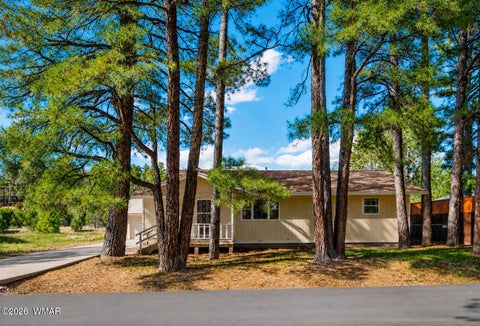 Photo of 2200 W Park Valley Road, Show Low, AZ 85901 (MLS # 260924)