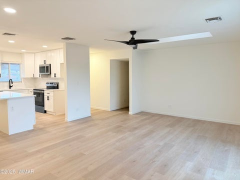Tiny photo for 412 W 8th Street, Snowflake, AZ 85937 (MLS # 263063)