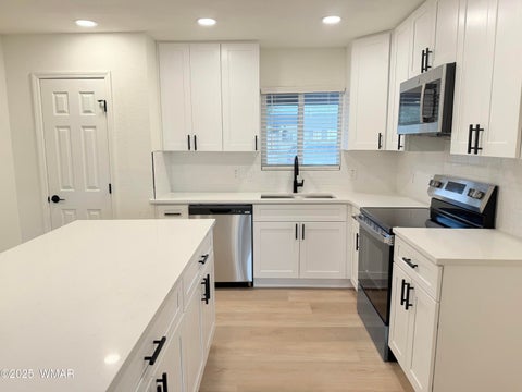 Tiny photo for 412 W 8th Street, Snowflake, AZ 85937 (MLS # 263063)