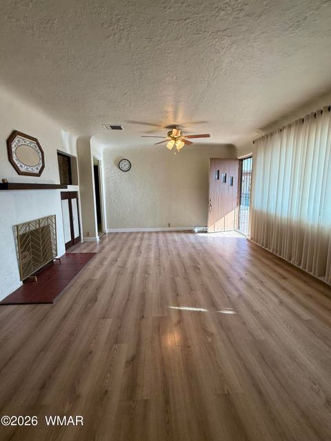 Tiny photo for 318 W Buffalo Street, Holbrook, AZ 86025 (MLS # 259048)