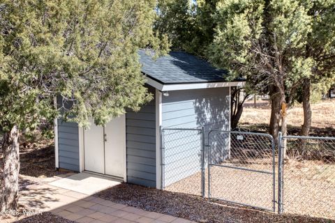 Tiny photo for 936 Rim Rock Circle, Show Low, AZ 85901 (MLS # 259584)