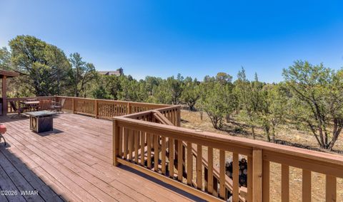 Tiny photo for 2287 Thunderbird Way, Overgaard, AZ 85933 (MLS # 261817)