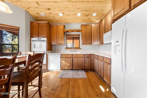 Tiny photo for 2940 Constellation Lane, Overgaard, AZ 85933 (MLS # 260023)