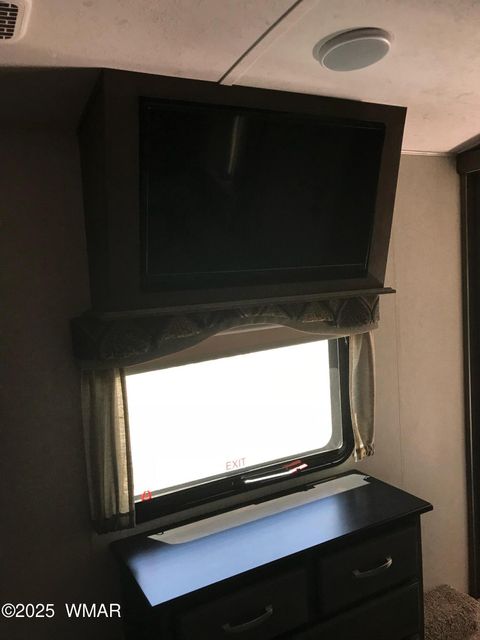 Tiny photo for 3881 S Mule Skinner Loop, Show Low, AZ 85901 (MLS # 260405)