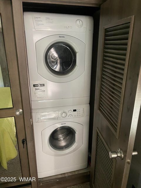 Tiny photo for 3881 S Mule Skinner Loop, Show Low, AZ 85901 (MLS # 260405)