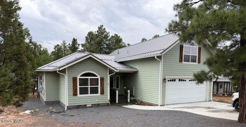 Photo of 1080 S Redberry Drive, Show Low, AZ 85901 (MLS # 262299)