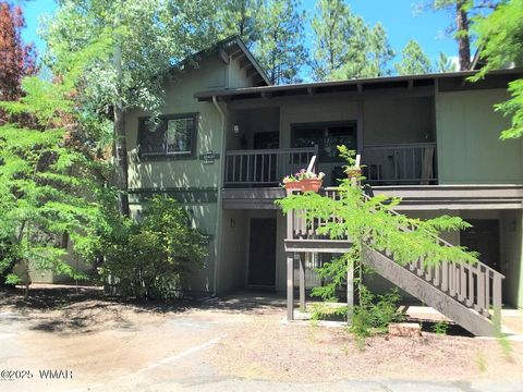 Photo of 2820 Park Circle Circle #33, Pinetop, AZ 85935 (MLS # 259007)