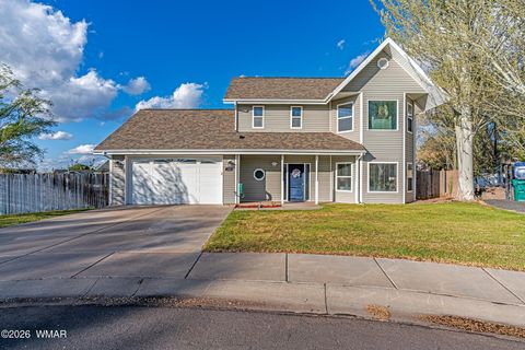Photo of 220 W Kendra Circle, Show Low, AZ 85901 (MLS # 260462)