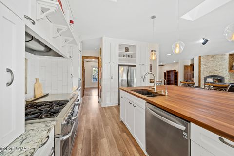 Tiny photo for 1404 Hand Cart Trail, Lakeside, AZ 85929 (MLS # 259975)