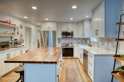 Tiny photo for 1912 Little Doe Trail, Overgaard, AZ 85933 (MLS # 258426)