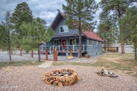 Photo of 1912 Little Doe Trail, Overgaard, AZ 85933 (MLS # 258426)