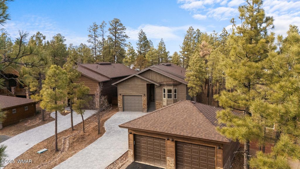 Photo for 3510 W Black Oak Loop, Show Low, AZ 85901 (MLS # 258756)