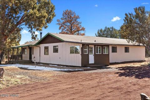 Tiny photo for 6 County Road 3166, Vernon, AZ 85940 (MLS # 259409)