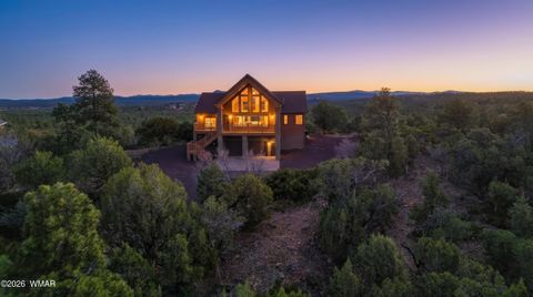 Photo of 1561 S Canyon Ridge Trail, Show Low, AZ 85901 (MLS # 259815)