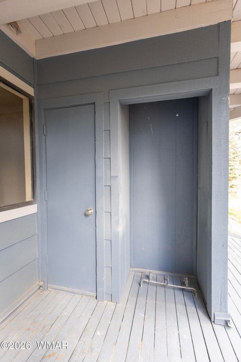 Tiny photo for 2700 S White Mountain Road, Show Low, AZ 85901 (MLS # 260955)