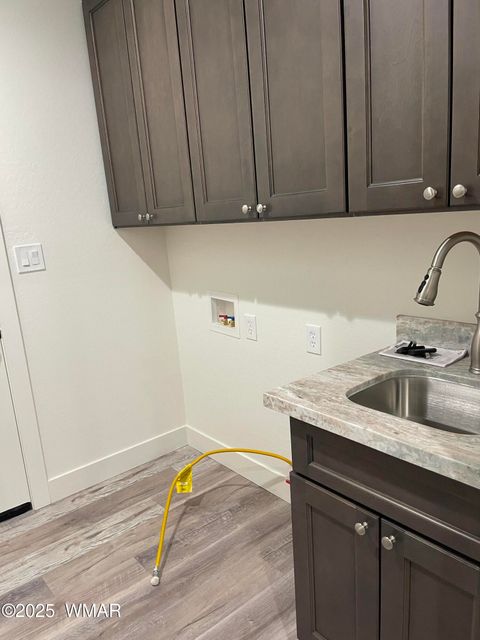 Tiny photo for 531 S Mountain Pines Avenue, Show Low, AZ 85901 (MLS # 258343)